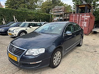 Volkswagen passat 2.0 fsi comfortline 11-rs-kl - afbeelding 1 van  9