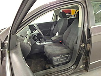 Volkswagen passat 2.0 fsi comfortline, 67-sf-zv - afbeelding 10 van  13