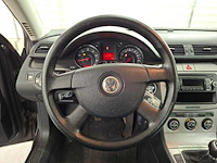 Volkswagen passat 2.0 fsi comfortline, 67-sf-zv - afbeelding 13 van  13