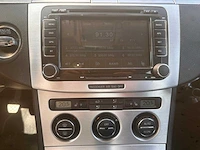 Volkswagen passat 2.0 fsi highline, 17-rk-rf - afbeelding 6 van  17
