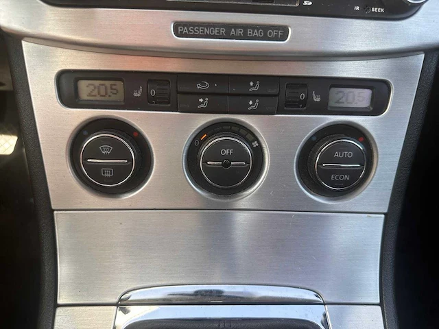 Volkswagen passat 2.0 fsi highline, 17-rk-rf - afbeelding 8 van  17