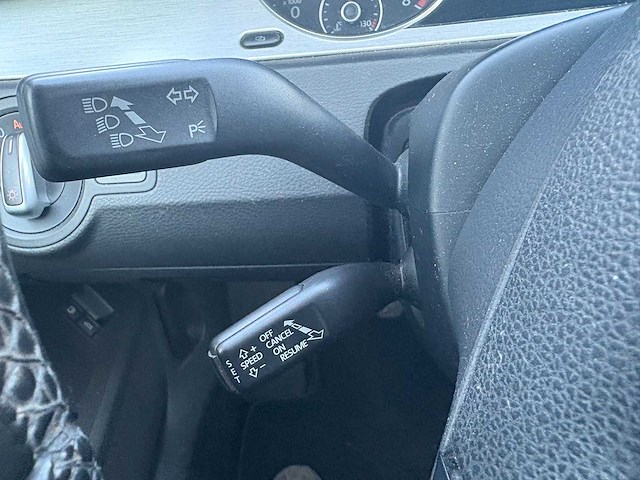 Volkswagen passat cc 1.8 tsi, 63-hfb-3 - afbeelding 13 van  27