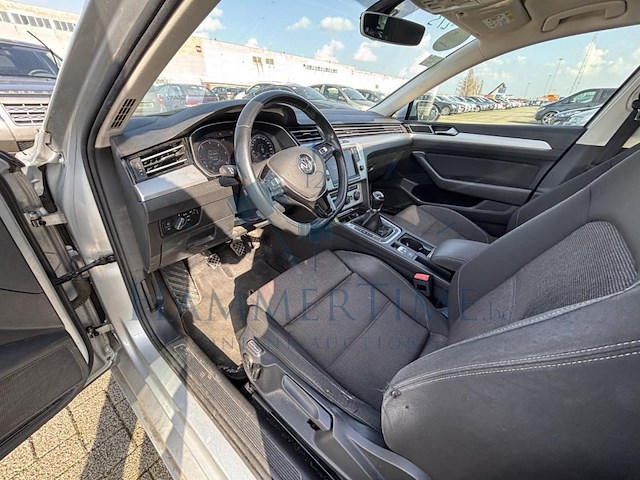 Volkswagen passat sw 1.6 cr tdi comfortline, 2015 - afbeelding 5 van  33
