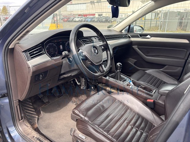 Volkswagen passat sw 2.0 cr tdi scr 4motion highline, 2016 - afbeelding 3 van  38