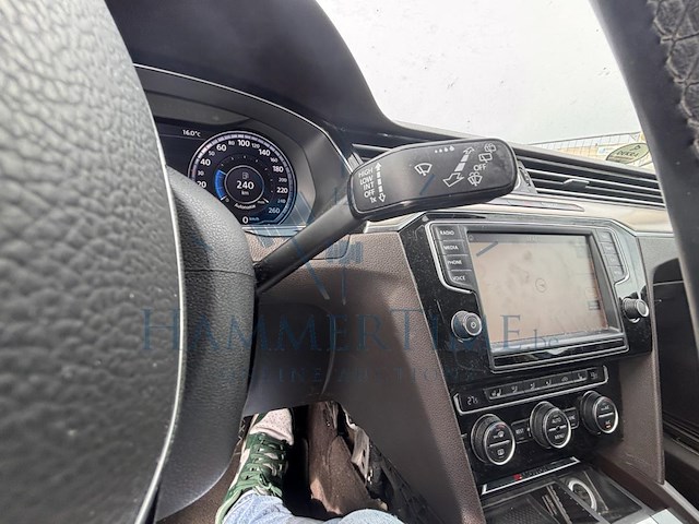 Volkswagen passat sw 2.0 cr tdi scr 4motion highline, 2016 - afbeelding 14 van  38