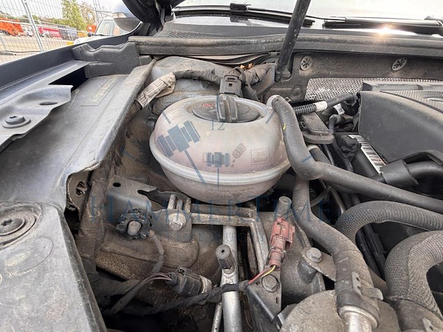 Volkswagen passat sw 2.0 cr tdi scr 4motion highline, 2016 - afbeelding 22 van  38