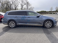 Volkswagen passat sw 2.0 cr tdi scr 4motion highline, 2016 - afbeelding 33 van  38