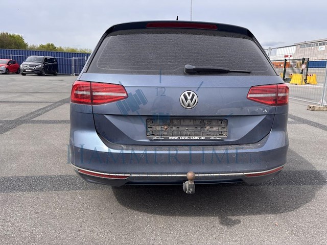 Volkswagen passat sw 2.0 cr tdi scr 4motion highline, 2016 - afbeelding 35 van  38