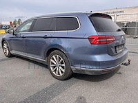 Volkswagen passat sw 2.0 cr tdi scr 4motion highline, 2016 - afbeelding 36 van  38