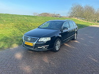 Volkswagen passat variant - 2.0 tdi highline, 95-hsg-6 - afbeelding 1 van  16
