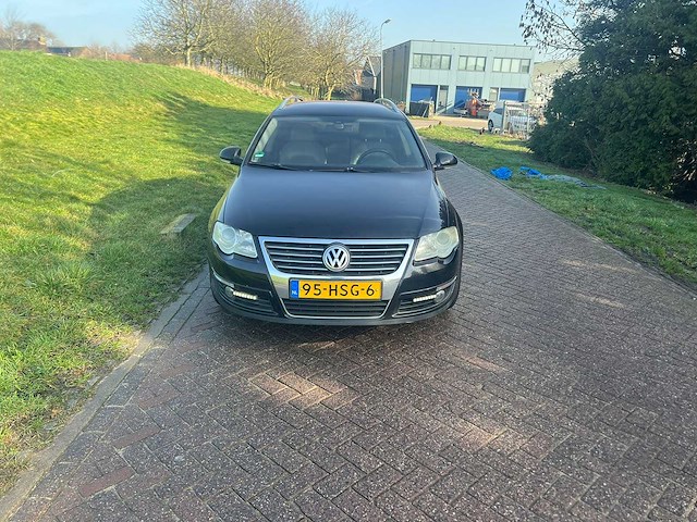 Volkswagen passat variant - 2.0 tdi highline, 95-hsg-6 - afbeelding 3 van  6