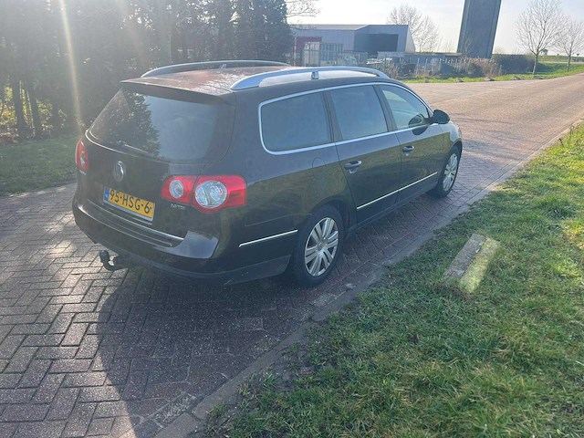 Volkswagen passat variant - 2.0 tdi highline, 95-hsg-6 - afbeelding 17 van  19