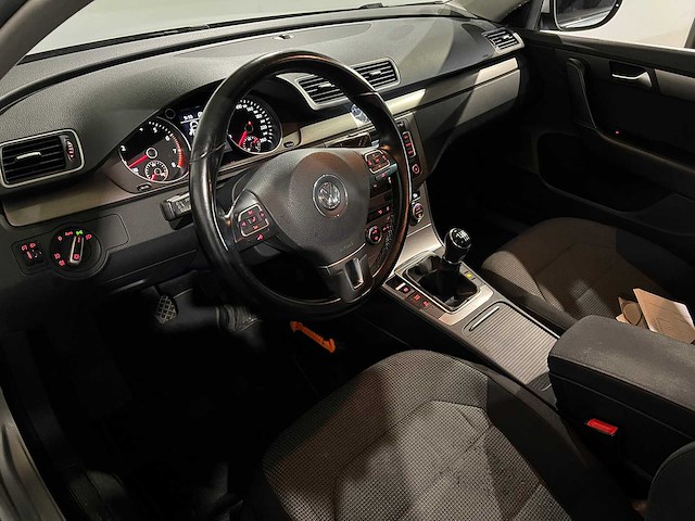 Volkswagen passat variant 1.4 tsi comf exec l, 56-xkn-2 - afbeelding 15 van  15