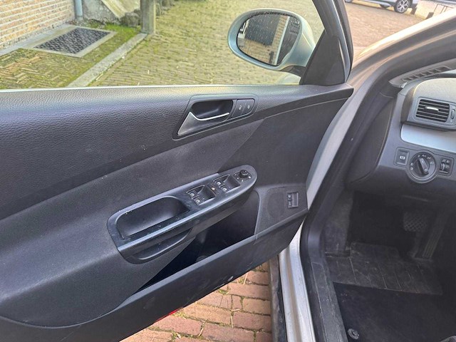 Volkswagen passat variant 1.4 tsi comfl bluem dsg automaat 58-nfg-6 - afbeelding 6 van  24