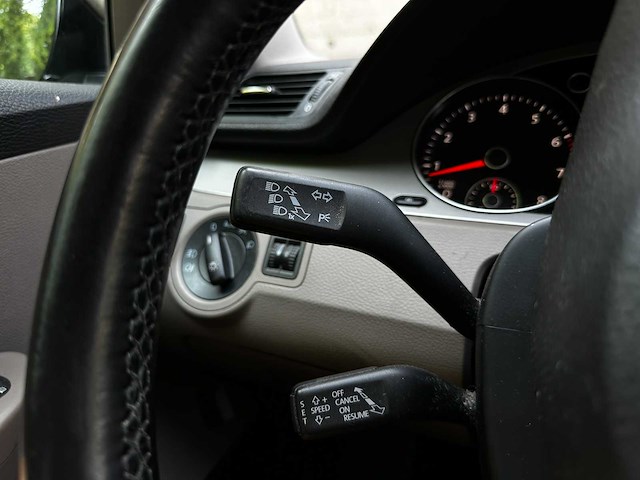 Volkswagen passat variant 1.4 tsi comfl bluemotion 122pk 2010 (origineel-nl), 86-lfp-6 - afbeelding 14 van  60