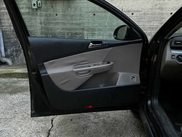 Volkswagen passat variant 1.4 tsi comfl bluemotion 122pk 2010 (origineel-nl), 86-lfp-6 - afbeelding 20 van  60