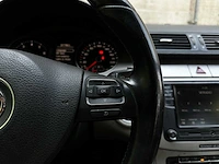 Volkswagen passat variant 1.4 tsi comfl bluemotion 122pk 2010 (origineel-nl), 86-lfp-6 - afbeelding 13 van  53