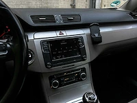 Volkswagen passat variant 1.4 tsi comfl bluemotion 122pk 2010 (origineel-nl), 86-lfp-6 - afbeelding 18 van  53