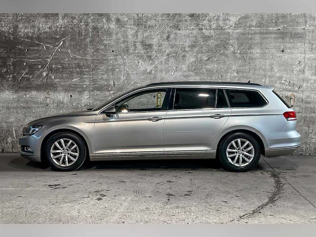 Volkswagen passat variant 1.4 tsi comfortline 125pk 2017 (origineel-nl), nh-840-b - afbeelding 17 van  32