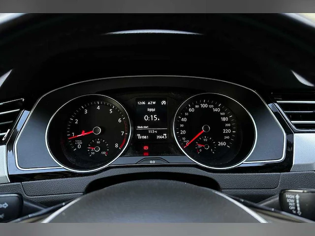 Volkswagen passat variant 1.4 tsi comfortline 125pk 2017 (origineel-nl), nh-840-b - afbeelding 27 van  32