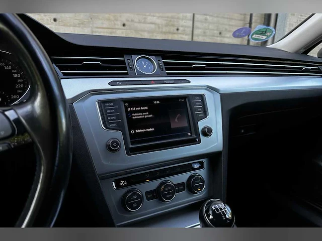 Volkswagen passat variant 1.4 tsi comfortline 125pk 2017 (origineel-nl), nh-840-b - afbeelding 29 van  32