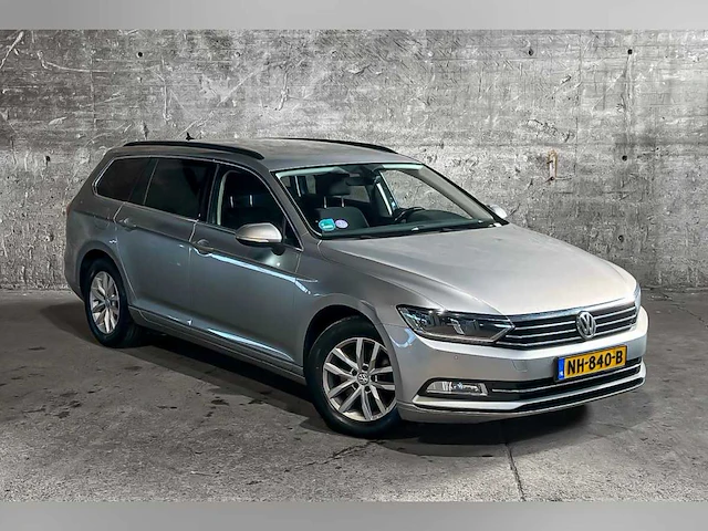 Volkswagen passat variant 1.4 tsi comfortline 125pk 2017 (origineel-nl), nh-840-b - afbeelding 9 van  32