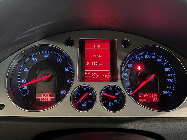 Volkswagen passat variant 1.4 tsi comfortline, 57-gsz-3 - afbeelding 10 van  19