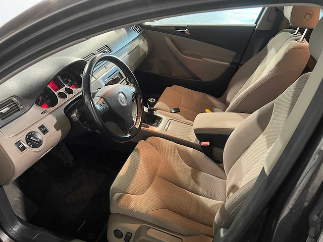 Volkswagen passat variant 1.4 tsi comfortline, 95-zp-xb - afbeelding 12 van  16