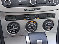 Volkswagen passat variant 1.4 tsi comfortline bluemotion 2009 | 81-kbj-4 - afbeelding 17 van  28
