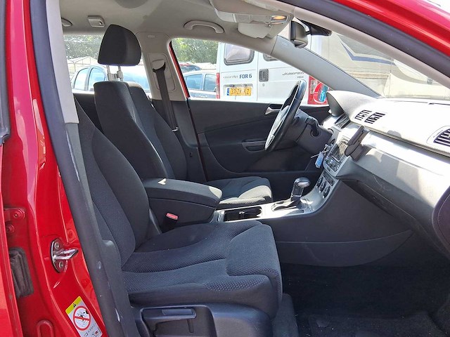 Volkswagen passat variant 1.4 tsi comfortline bluemotion 2009 | 81-kbj-4 - afbeelding 21 van  28