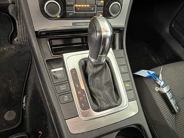 Volkswagen passat variant 1.4 tsi comfortline bluemotion automaat; 11-rtn-6 - afbeelding 3 van  14