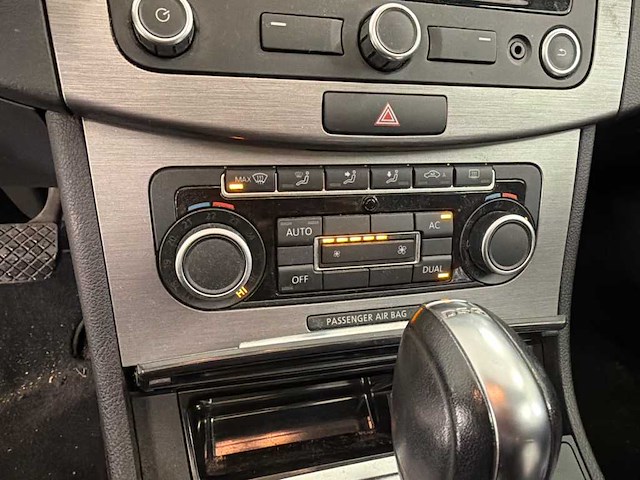 Volkswagen passat variant 1.4 tsi comfortline bluemotion automaat; 11-rtn-6 - afbeelding 4 van  14