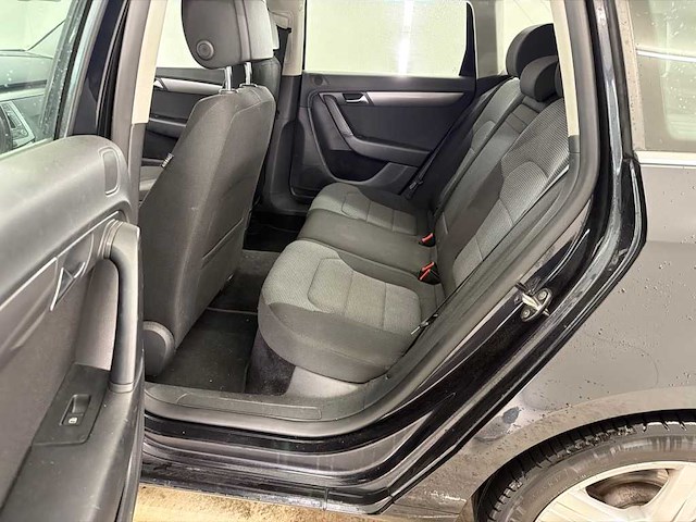 Volkswagen passat variant 1.4 tsi comfortline bluemotion automaat; 11-rtn-6 - afbeelding 13 van  14