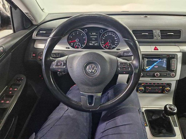 Volkswagen passat variant 1.4 tsi comfortline bluemotion, sg-281-f - afbeelding 2 van  16