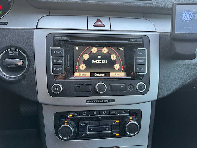 Volkswagen passat variant 1.4 tsi dsg comfl bluem 58-nfg-6 - afbeelding 15 van  23
