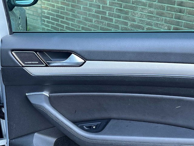 Volkswagen passat variant 1.4 tsi gte highline 2015 | hd-450-b - afbeelding 29 van  38