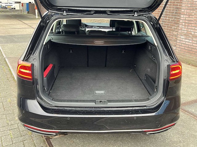 Volkswagen passat variant 1.4 tsi gte highline 2015 | hn-365-l - afbeelding 20 van  34