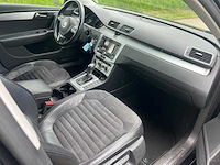 Volkswagen passat variant 1.4 tsi highl. blm automaat; 55-tfd-3 - afbeelding 9 van  10