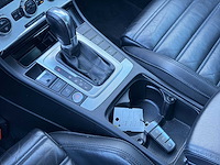 Volkswagen passat variant 1.4 tsi highline blue motion 2012 | 71-thx-9 - afbeelding 18 van  31