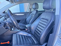 Volkswagen passat variant 1.4 tsi highline blue motion 2012 | 71-thx-9 - afbeelding 28 van  31