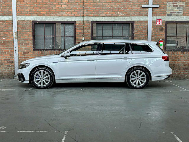 Volkswagen passat variant 1.4 tsi phev gte business 156pk 2021 (origineel-nl+1e eigenaar), k-814-xg - afbeelding 10 van  42