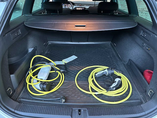 Volkswagen passat variant 1.4 tsi phev gte business 156pk 2021 (origineel-nl+1e eigenaar), k-814-xg - afbeelding 29 van  42