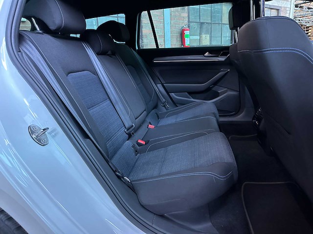 Volkswagen passat variant 1.4 tsi phev gte business 156pk 2021 (origineel-nl+1e eigenaar), k-814-xg - afbeelding 37 van  42