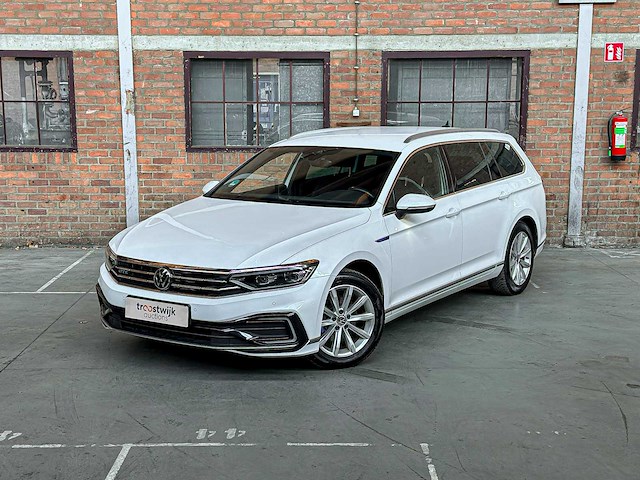 Volkswagen passat variant 1.4 tsi phev gte business 156pk 2021 (origineel-nl+1e eigenaar), k-814-xg - afbeelding 33 van  42
