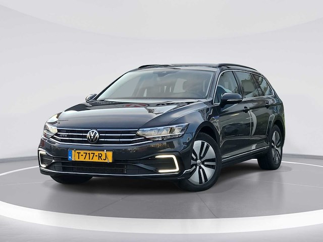Volkswagen passat variant 1.4 tsi phev gte business 2020 | t-717-rj - afbeelding 1 van  28