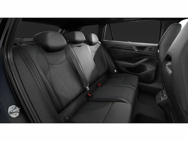 Volkswagen passat variant 1.5 ehybrid 272pk automaat 2025 garantie 2030 - afbeelding 5 van  38