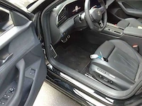 Volkswagen passat variant 1.5 ehybrid 272pk automaat 2025 garantie 2030 - afbeelding 13 van  38