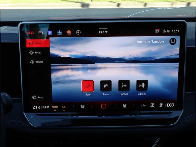 Volkswagen passat variant 1.5 ehybrid phev 272pk automaat 2025 hybride benzine garantie 2030 - afbeelding 30 van  37