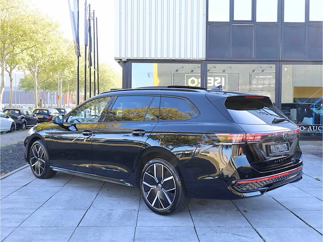Volkswagen passat variant 1.5 ehybrid phev 272pk automaat 2025 hybride benzine garantie 2030 - afbeelding 48 van  70