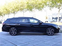 Volkswagen passat variant 1.5 ehybrid phev 272pk automaat 2025 hybride benzine garantie 2030 - afbeelding 2 van  80